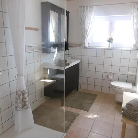 Ferienhaus Eichenstein - Beim Ferienhaus Geyerbad