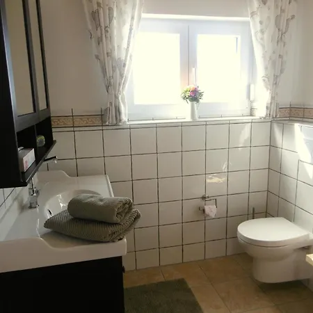 Ferienhaus Eichenstein - Beim Ferienhaus Geyerbad * Messstetten
