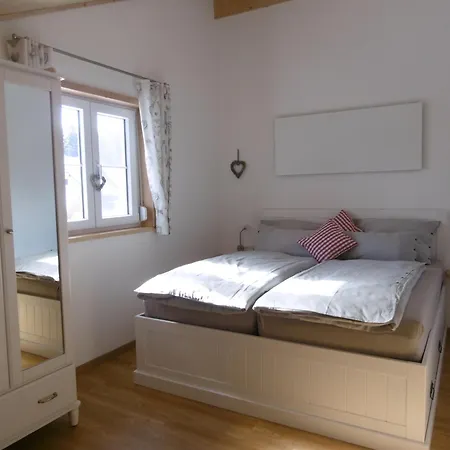 度假居 Ferienhaus Eichenstein - Beim Ferienhaus Geyerbad Messstetten